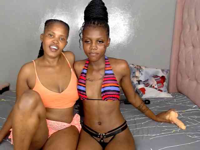 Cocoheat Live Webcam on BongaCams