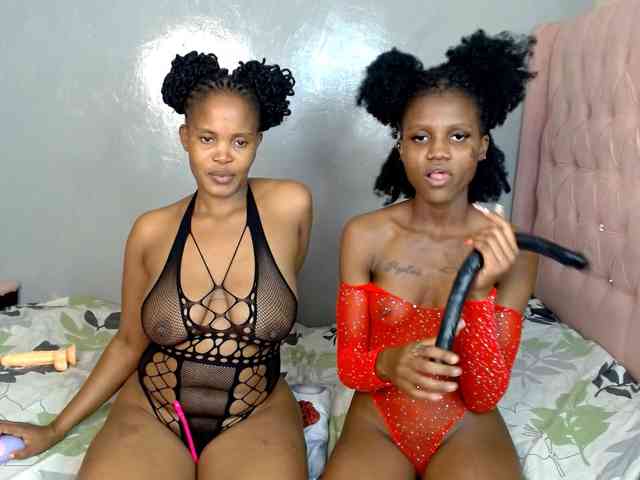 Cocoheat Sex Cam Show