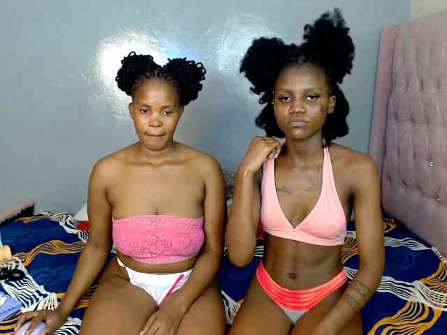 Cocoheat Sex Cam Show