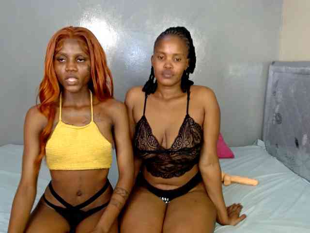 Cocoheat Sex Cam Show
