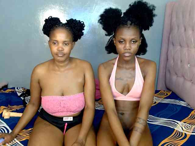 Cocoheat Sex Cam Show
