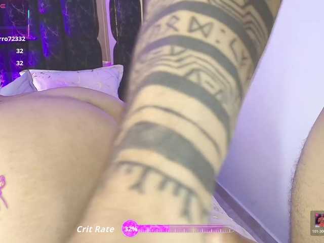aphroditahotaz live sex show
