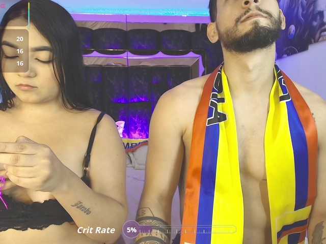 aphroditahotaz live cam on BongaCams