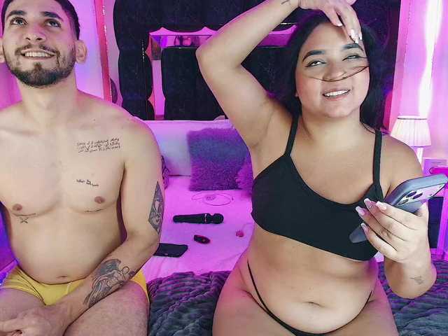 aphroditahotaz live cam on BongaCams