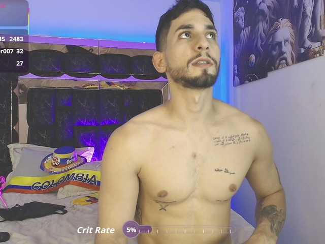 aphroditahotaz live cam on BongaCams
