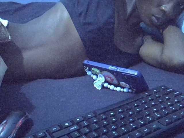 Luci-anna live cam on BongaCams