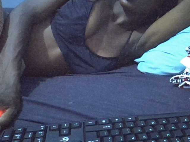 Luci-anna live cam on BongaCams