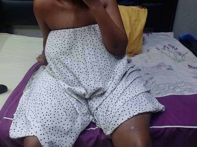 AssQueen32