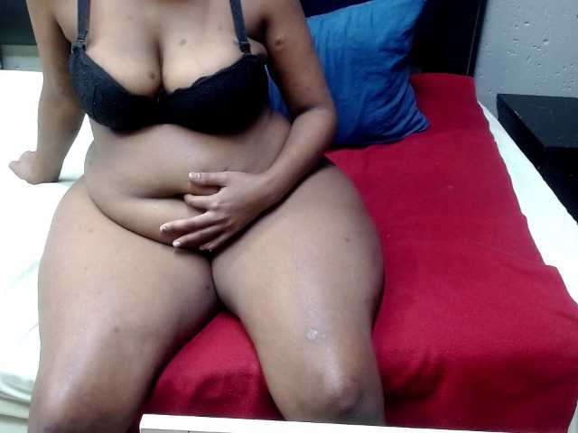 AssQueen32