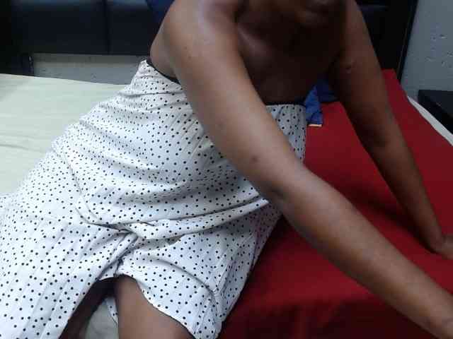 AssQueen32