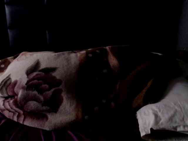 AssQueen32 webcam