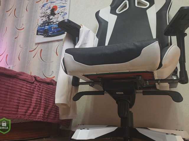 SpaceDanger live cam on BongaCams