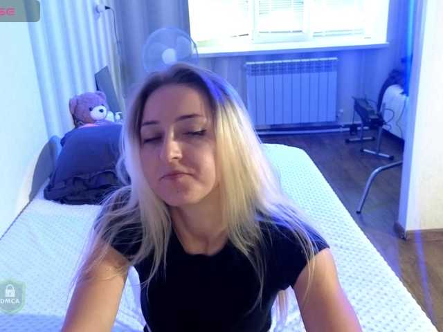 spacedanger live sex show