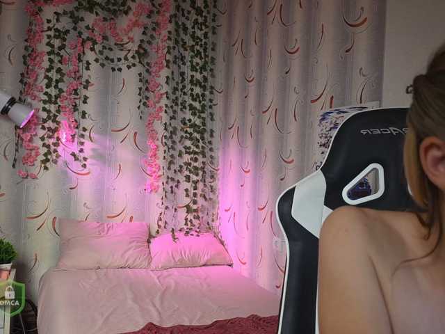 SpaceDanger live cam on BongaCams