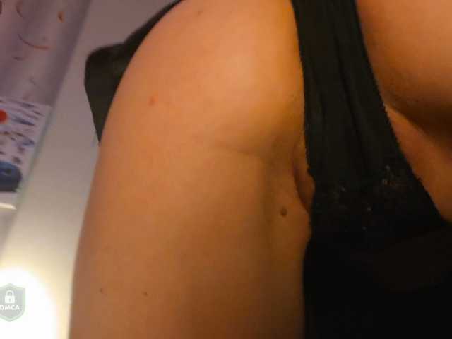 SpaceDanger, en directo ahora en BongaCams