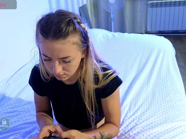 SpaceDanger Live Cam on BongaCams