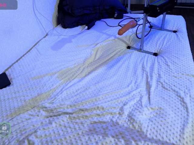 SpaceDanger live webcam show