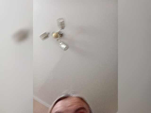 TPAX-B-KucKy live cam preview