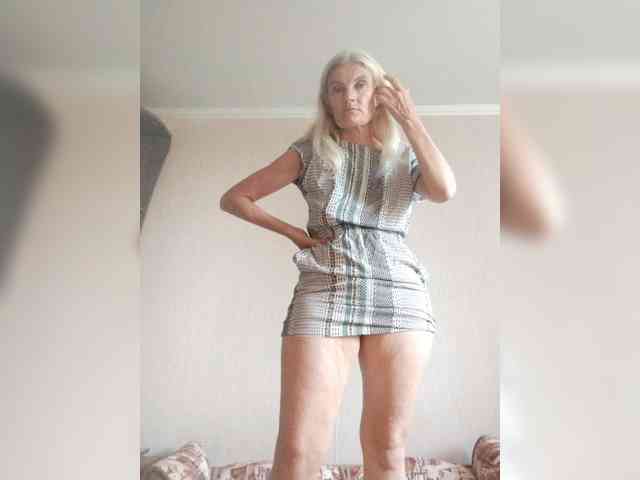 Cekcukyc live female cam on bongacams