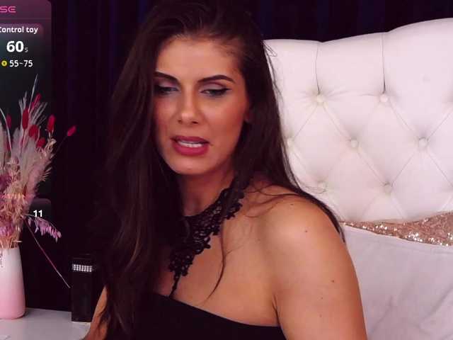 AlisaKitty live cam on BongaCams