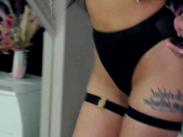 AlisaKitty webcam