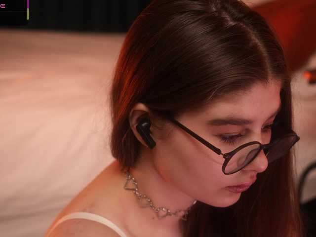 bogduzy live cam on BongaCams