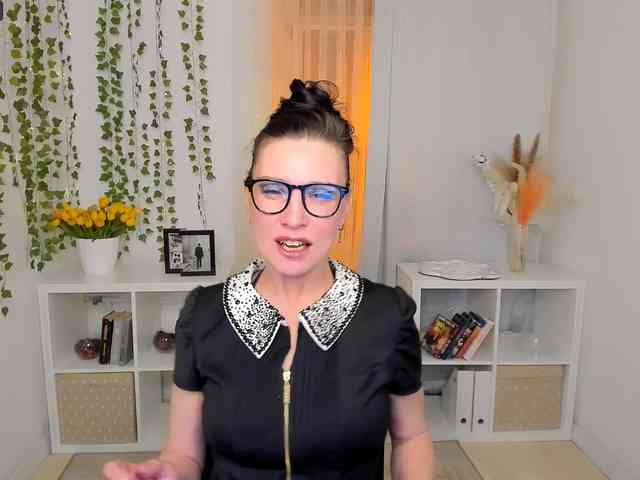 EvanessaJohns webcam