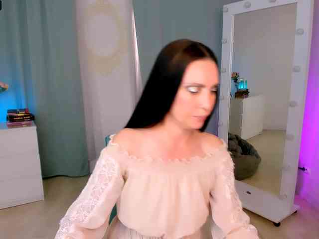 EvanessaJohns webcam