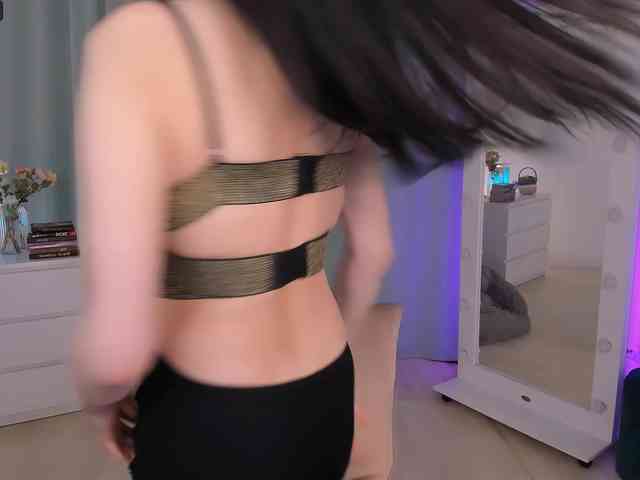EvanessaJohns webcam