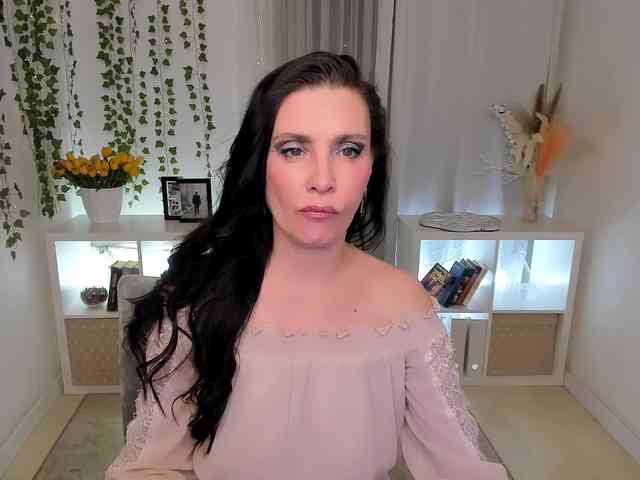 EvanessaJohns webcam