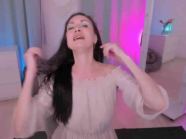 EvanessaJohns webcam