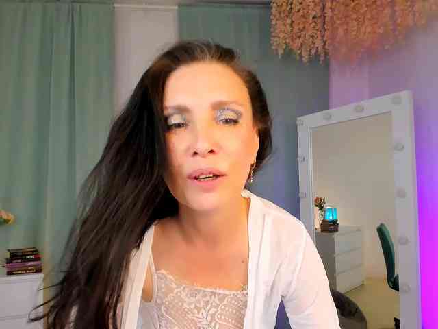 EvanessaJohns webcam