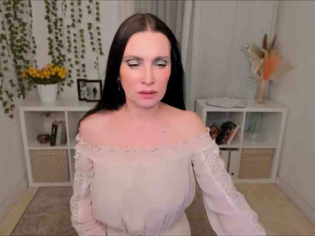 EvanessaJohns webcam