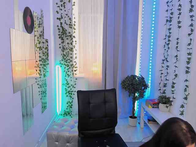 EvanessaJohns webcam