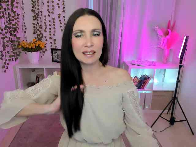 EvanessaJohns