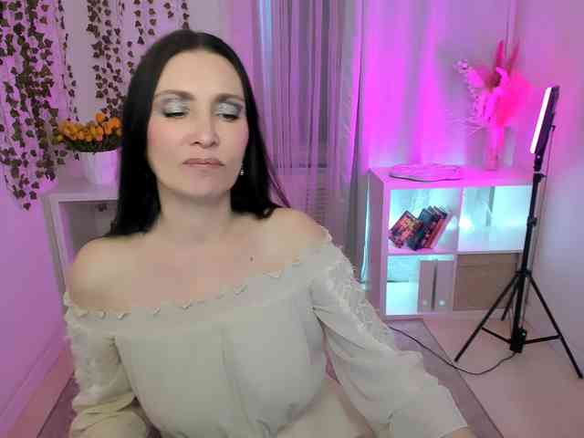 EvanessaJohns webcam