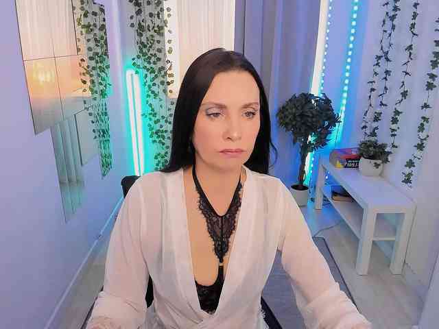 EvanessaJohns webcam