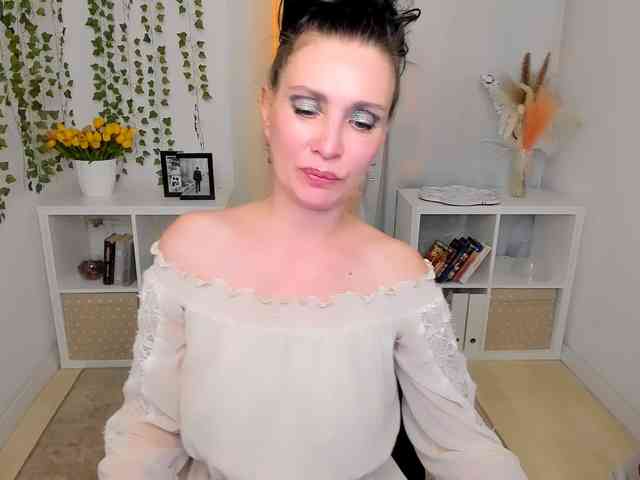 EvanessaJohns webcam