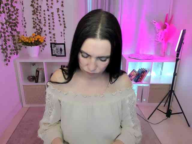 EvanessaJohns webcam