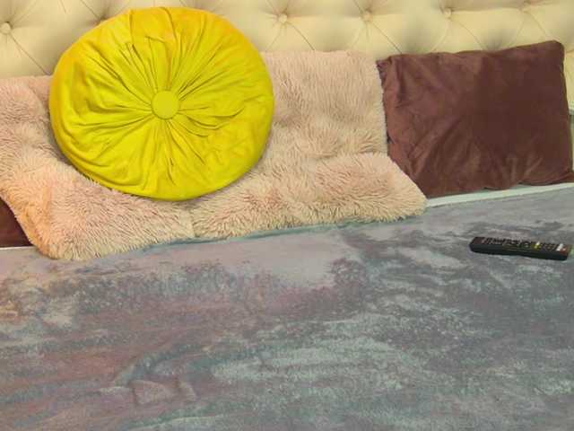 TaniaKarevina's BongaCams show and profile