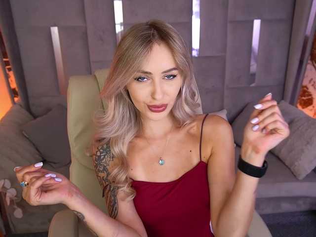 CandyGraces live cam on BongaCams