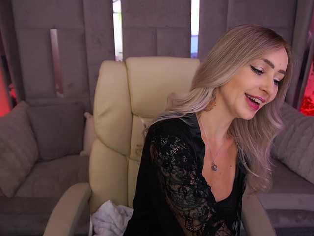 CandyGraces live cam