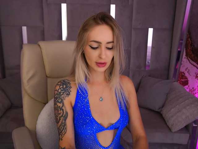 CandyGraces live cam