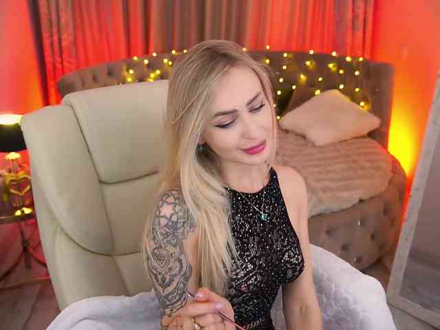 CandyGraces webcam