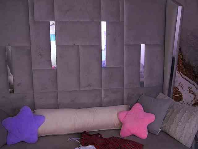 CandyGraces webcam