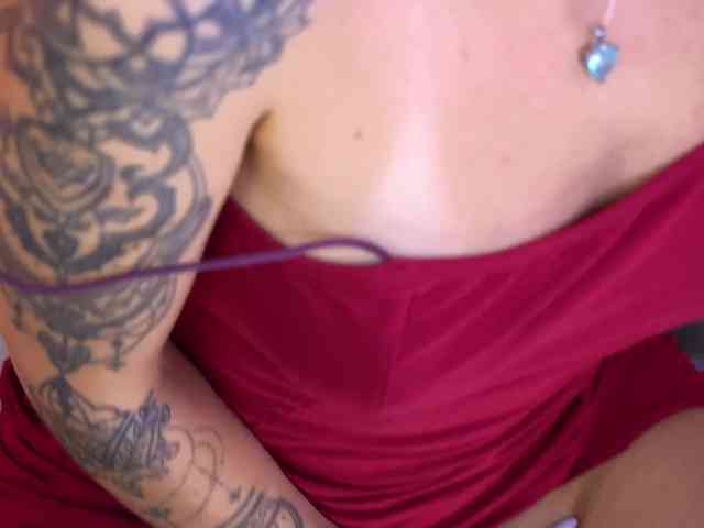 CandyGraces webcam