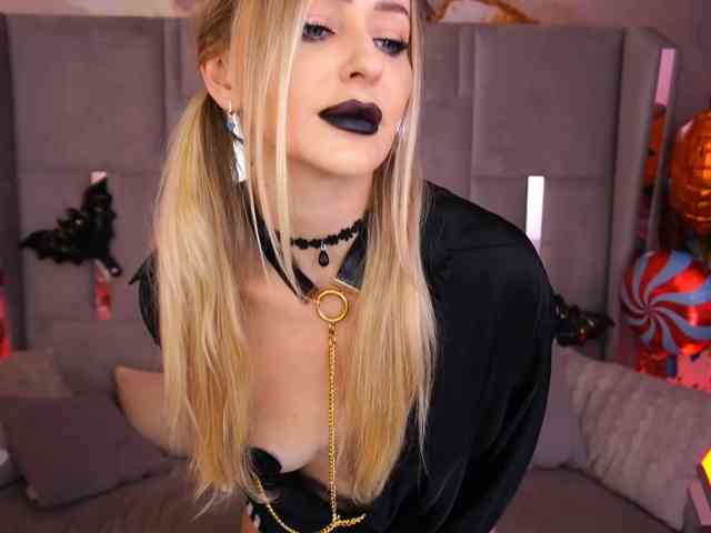 CandyGraces webcam