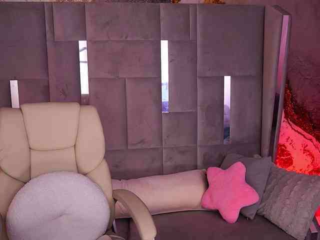 CandyGraces webcam