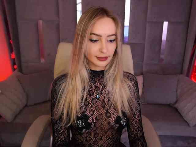 CandyGraces webcam