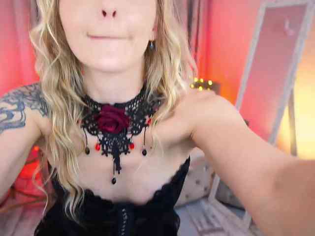 CandyGraces webcam